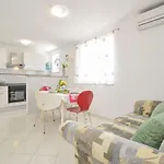 Slavica-1 By Interhome דירה