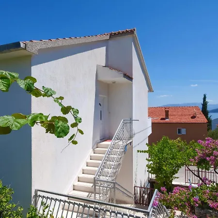 Lägenhet Slavica-1 By Interhome *